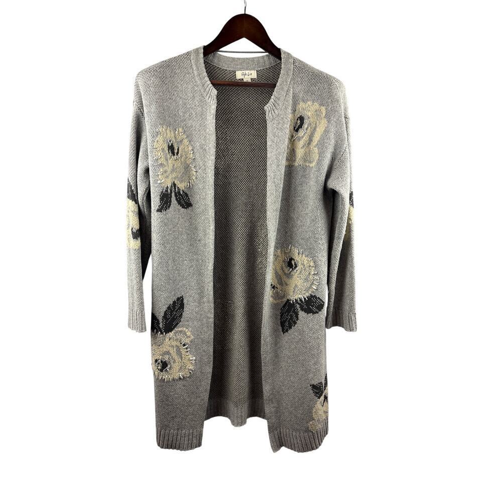 Women’s Style & Co XS Light Gray Cardigan w/ Cream Rose Pattern
